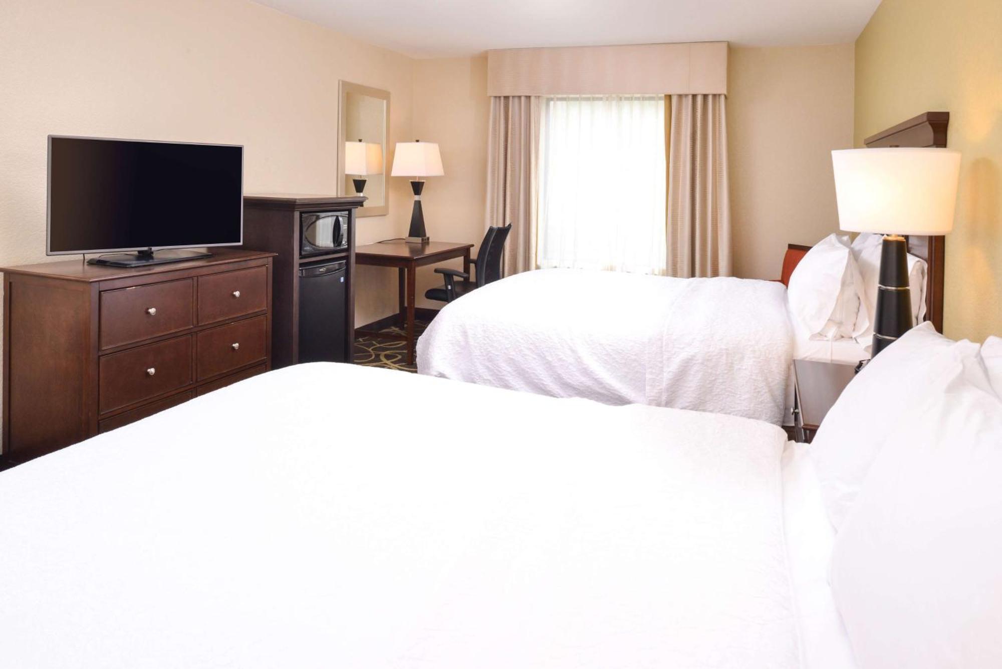 Hampton Midtown-aksarben 3*