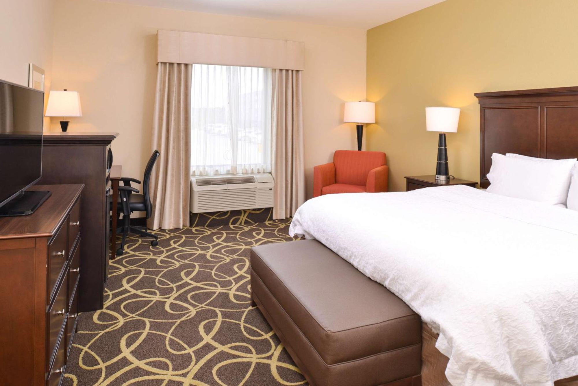 Hampton Midtown-aksarben 3*