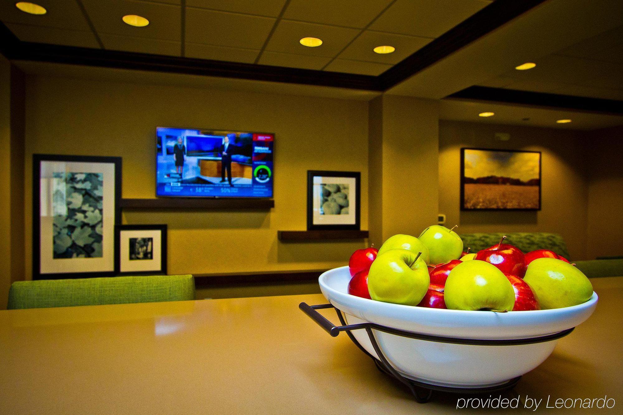 Hampton Midtown-aksarben Hotel